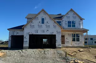 2810 Old Oak Dr, Valparaiso, IN 46385 - Photo 1