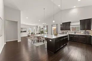 10384 Redwood Dr, Saint John, IN 46373 - Photo 4