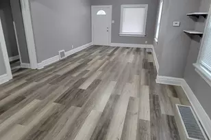 1121 Benedict Ave, Whiting, IN 46394 - Photo 4