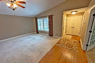 9973 Hart St, Saint John, IN 46373 - Photo 12