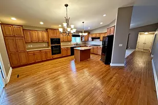 9973 Hart St, Saint John, IN 46373 - Photo 14