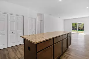 1519 W 72nd Pl, Merrillville, IN 46410 - Photo 6