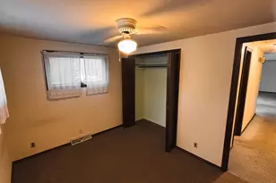 1707 E Glendale Blvd, Valparaiso, IN 46383 - Photo 8