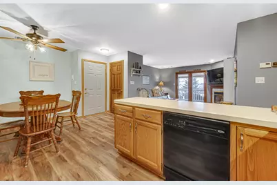 9320 Spring Creek Drive #3, Highland, IN 46322 - Photo 4