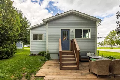 201 Will Street, Kouts, IN 46347 - Photo 4