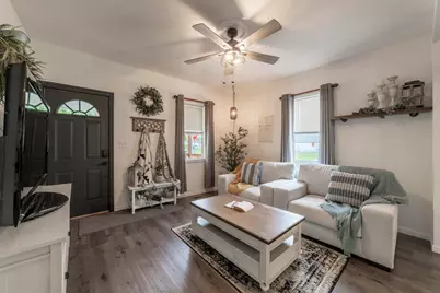 201 Will Street, Kouts, IN 46347 - Photo 8