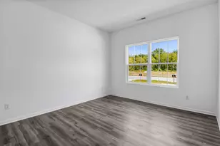 1517 W 72nd Pl, Merrillville, IN 46410 - Photo 16