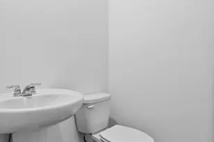 1517 W 72nd Pl, Merrillville, IN 46410 - Photo 18