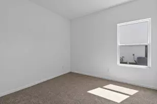 1517 W 72nd Pl, Merrillville, IN 46410 - Photo 12