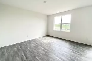 585 Marcella St, Hebron, IN 46341 - Photo 14