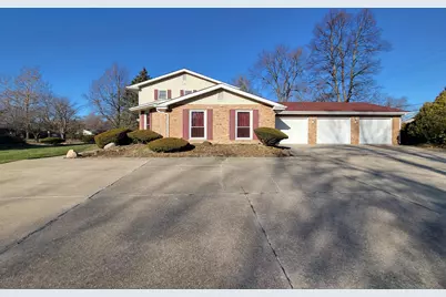 5795 Taft Place, Merrillville, IN 46410 - Photo 2