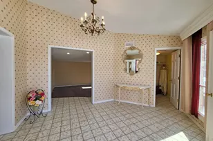 5795 Taft Pl, Merrillville, IN 46410 - Photo 14