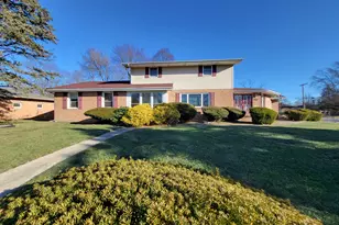 5795 Taft Pl, Merrillville, IN 46410 - Photo 6