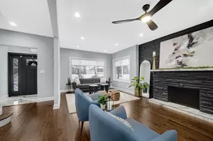 4354 Washington St, Gary, IN 46408 - Photo 4