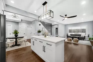 4354 Washington St, Gary, IN 46408 - Photo 8