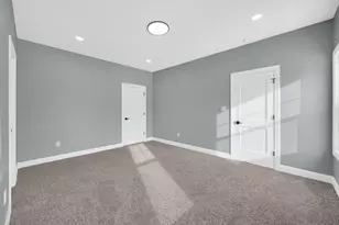 924 Highland St, Hammond, IN 46320 - Photo 16