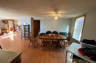 201 S Cross St, Waveland, IN 47989 - Photo 4