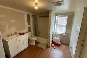 201 S Cross St, Waveland, IN 47989 - Photo 14