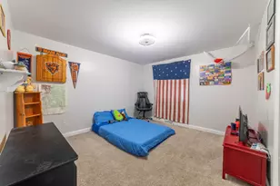 6331 Broughton Ave, Portage, IN 46368 - Photo 36