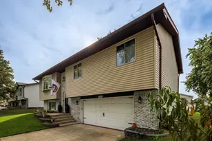 6331 Broughton Ave, Portage, IN 46368 - Photo 4