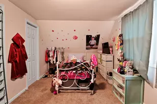 392 Stone Hill Dr, Valparaiso, IN 46385 - Photo 16