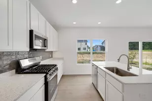 3756 Wild Grove Wy, Valparaiso, IN 46385 - Photo 14