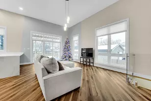 1044 Mulberry St, Hammond, IN 46324 - Photo 2