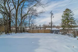 4044 Louisiana St, Gary, IN 46409 - Photo 30