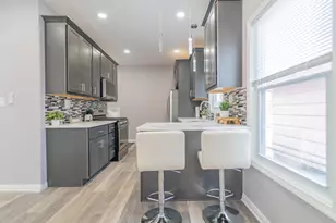 4044 Louisiana St, Gary, IN 46409 - Photo 6