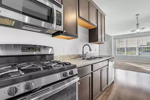 11421 Vermont Pl, Crown Point, IN 46307 - Photo 6