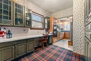 158 S Greenwich St, Valparaiso, IN 46383 - Photo 12