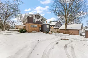 158 S Greenwich St, Valparaiso, IN 46383 - Photo 26