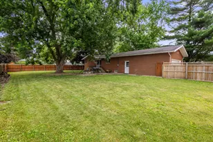 201 Sheridan Ave, North Judson, IN 46366 - Photo 14