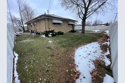 9618 Boulevard Drive, Highland, IN 46322 - Photo 20