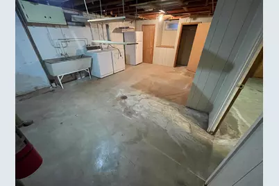 9618 Boulevard Drive, Highland, IN 46322 - Photo 14