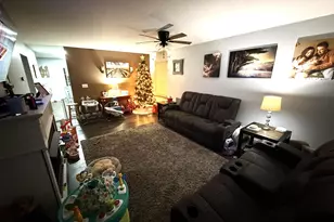 600 Shamrock Ln, Valparaiso, IN 46385 - Photo 4