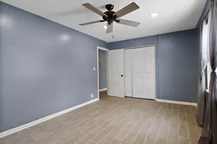 7040 Elaine Ave, Portage, IN 46368 - Photo 12