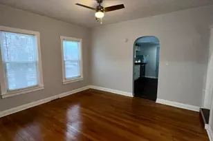 605 Mount St, Gary, IN 46406 - Photo 4