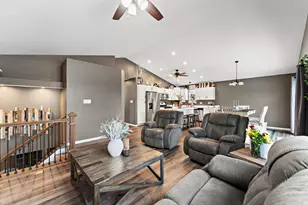 7492 Arbor Ct, Portage, IN 46368 - Photo 8