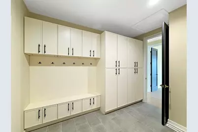 10102 Lakeview Drive, Saint John, IN 46373 - Photo 20