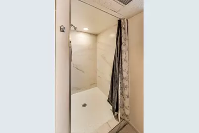 37 E Elizabeth Street, Hammond, IN 46320 - Photo 36