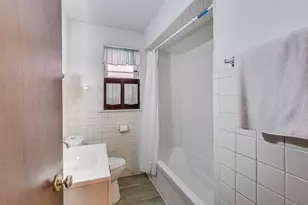 37 E Elizabeth St, Hammond, IN 46320 - Photo 22