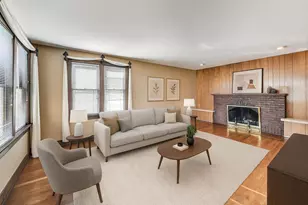 37 E Elizabeth St, Hammond, IN 46320 - Photo 8