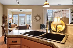 1274 Poppyfield Pl, Schererville, IN 46375 - Photo 8