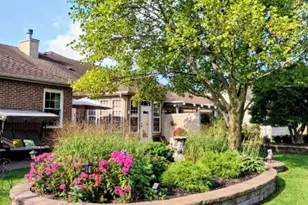 1274 Poppyfield Pl, Schererville, IN 46375 - Photo 24