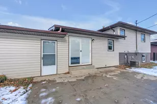 6395 Valleyview Ave, Portage, IN 46368 - Photo 18