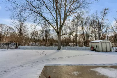 6395 Valleyview Avenue, Portage, IN 46368 - Photo 20