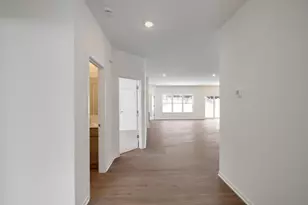 6182 River Run Ave, Portage, IN 46368 - Photo 4