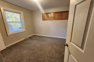 3515 164th St, Hammond, IN 46323 - Photo 4