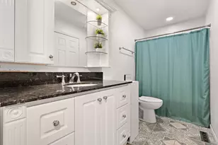 6635 Lakewood Ave, Portage, IN 46368 - Photo 16